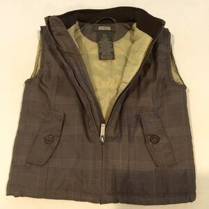 24 M KENNETH COLE VEST. 7​